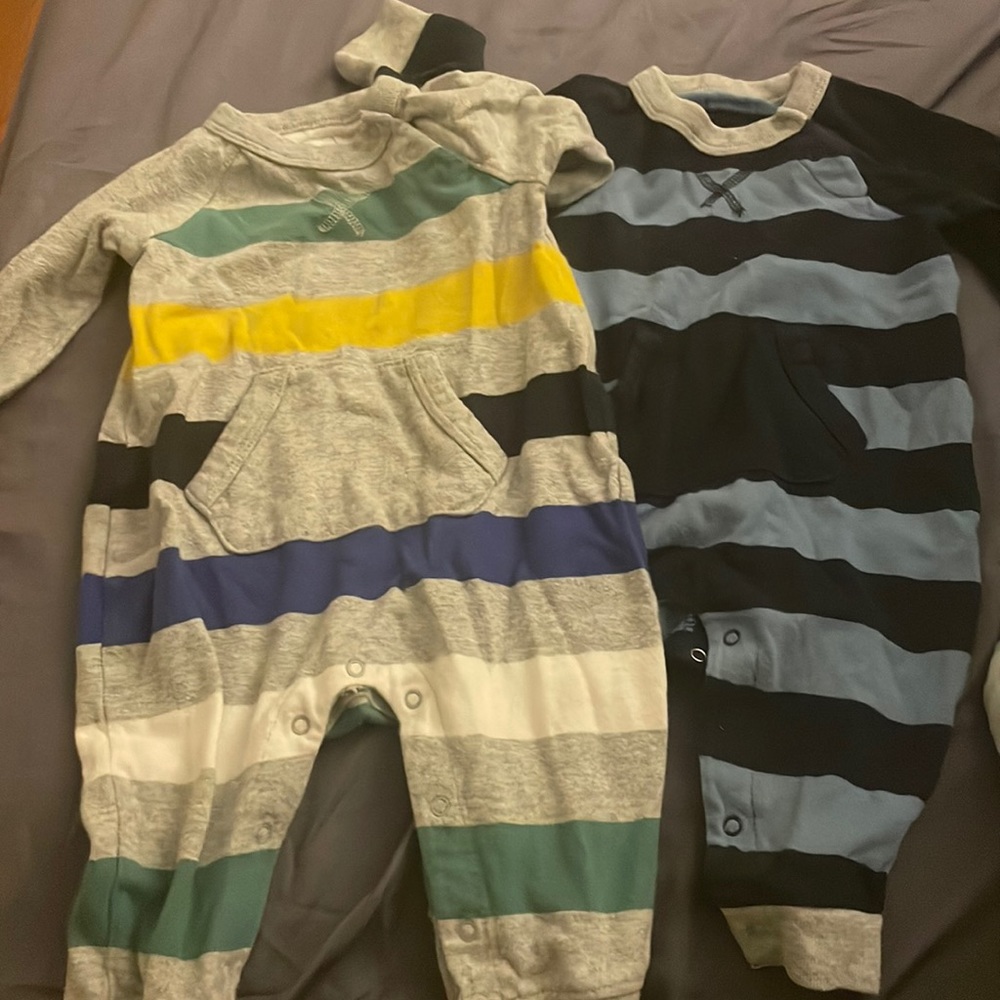 2 6-12 month Bodysuit